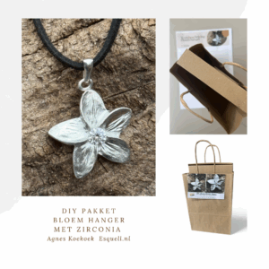 DIY pakket Zilveren bloem hanger met zirconia.  Beginners Friendly